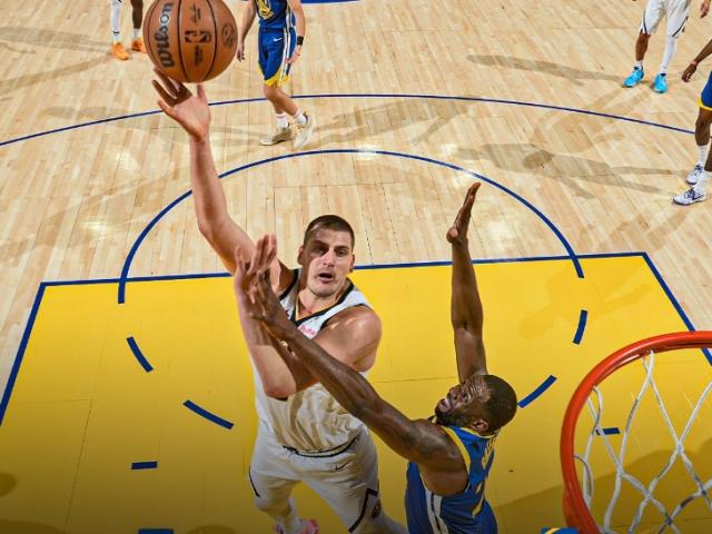 掘金连续两年横扫勇士 近11场赢10场完全碾压