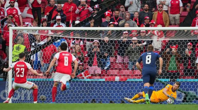 开云体育下载-丹麦失核失魂被爆冷 但这时谁又愿意苛责他们呢？